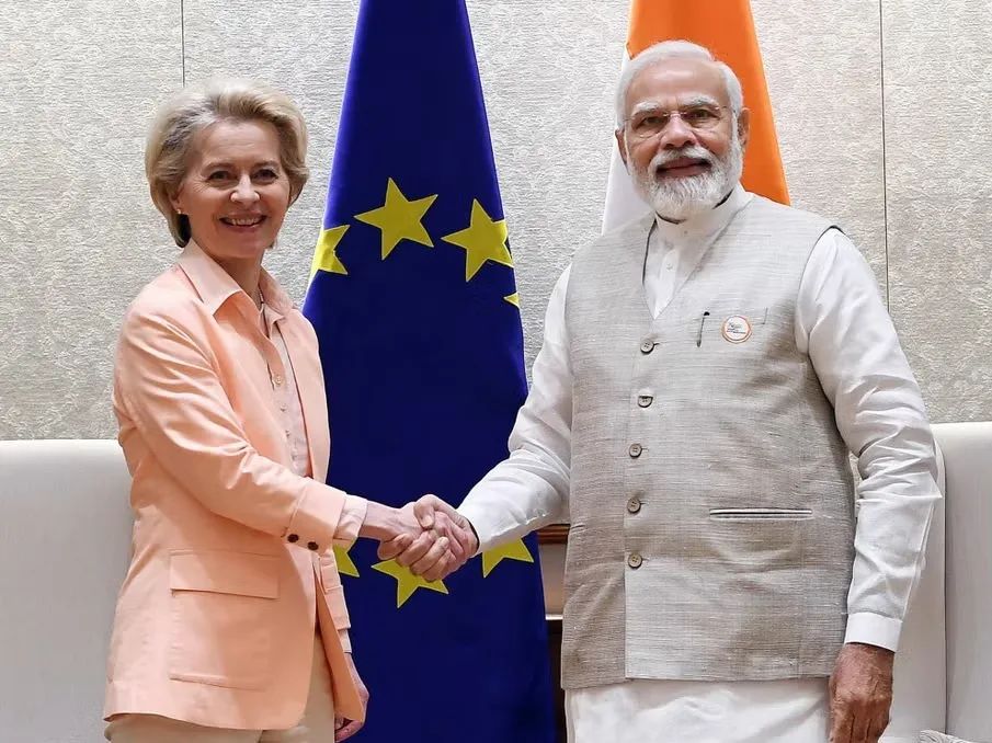 2022年4月，印度总理莫迪会见欧盟委员会主席冯德莱恩。