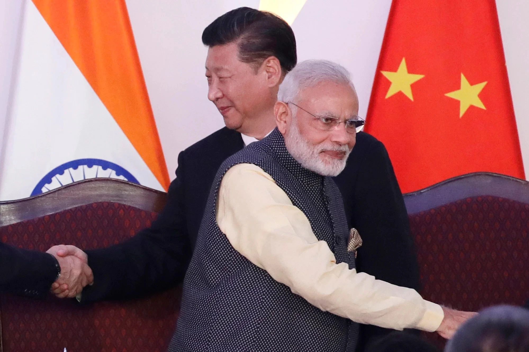 中国国家主席习近平与印度总理莫迪。