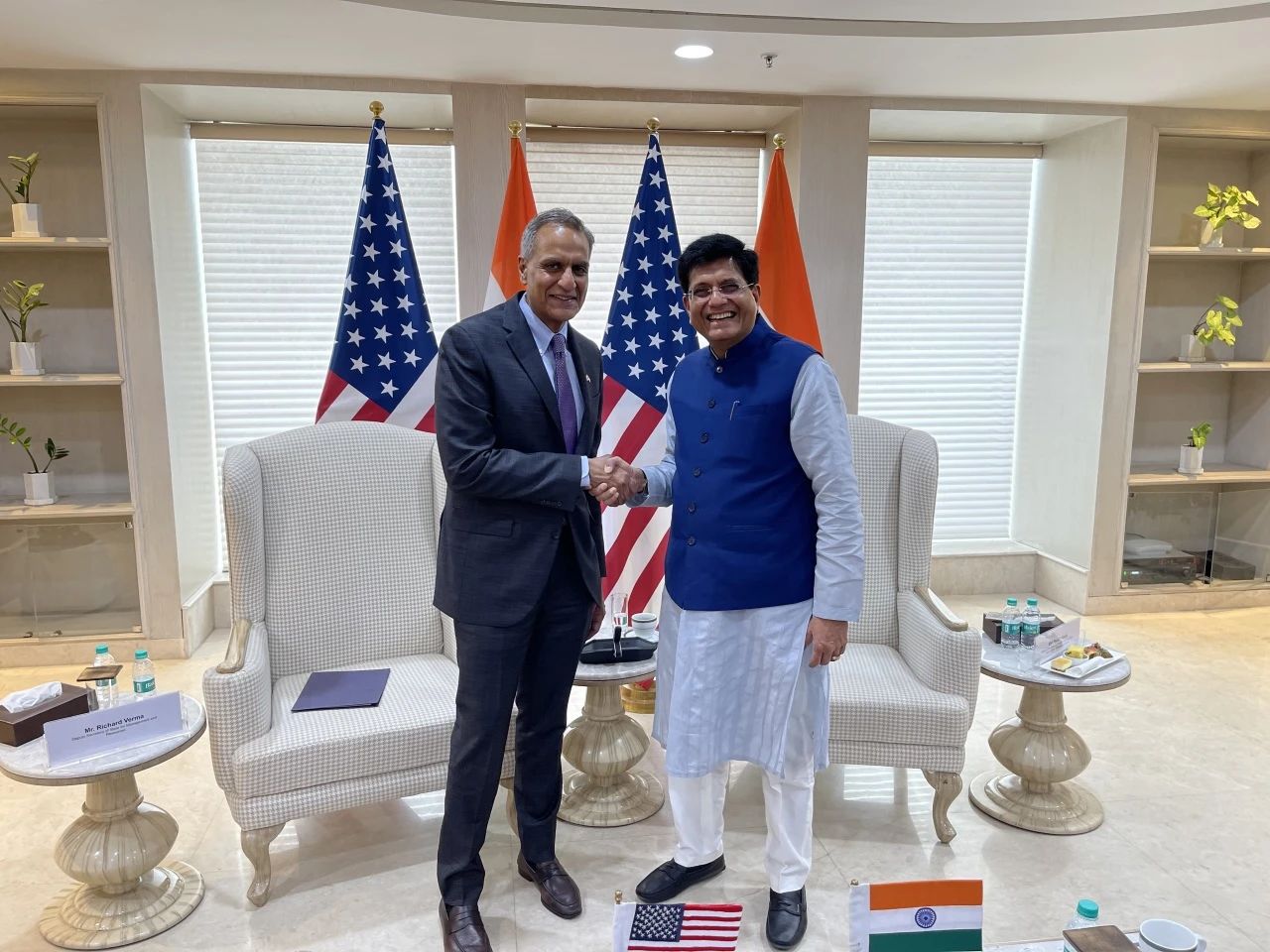 2月18日至21日，美国副国务卿、前美国驻印度大使理查德·维尔玛（richard verma）访问印度。